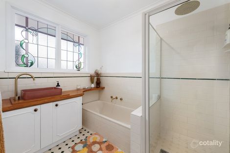 Property photo of 8 Julie Court Sale VIC 3850