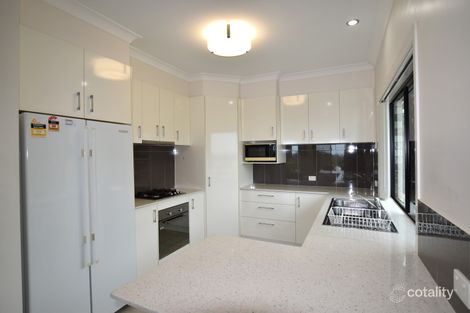 Property photo of 2/5 Worthington Street West Gladstone QLD 4680