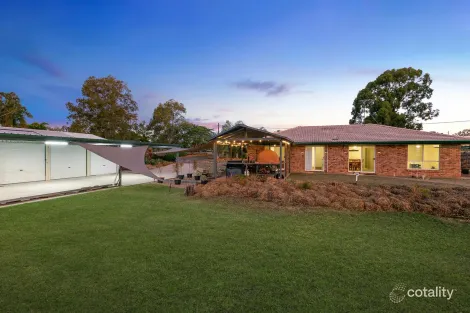 Property photo of 23 West Street Gracemere QLD 4702