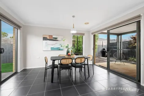 Property photo of 27 Fitzwilliam Drive Doreen VIC 3754
