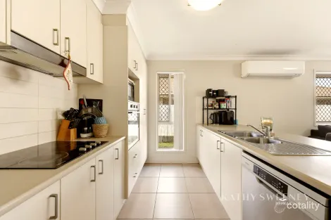Property photo of 3 Todd Court Caboolture QLD 4510