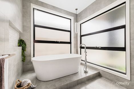 Property photo of 28 Saverio Boulevard Angle Vale SA 5117