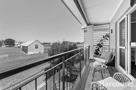60/20 Apollo Pl, Halls Head, WA 6210