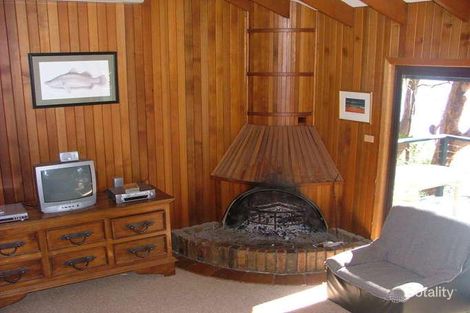 Property photo of 102 Thompson Street Scotland Island NSW 2105