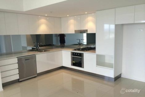 Property photo of 703/43 Harbour Town Drive Biggera Waters QLD 4216
