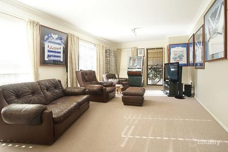 Property photo of 19 Karoola Crescent Surfside NSW 2536