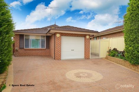 Property photo of 7 Alyan Place St Helens Park NSW 2560