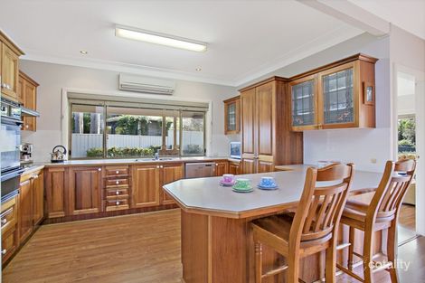 Property photo of 11 Centenary Close Bolwarra Heights NSW 2320