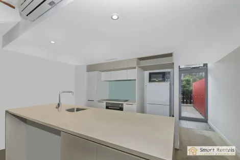 Property photo of 5/4 Aplin Street Townsville City QLD 4810