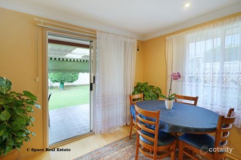 Property photo of 7 Alyan Place St Helens Park NSW 2560