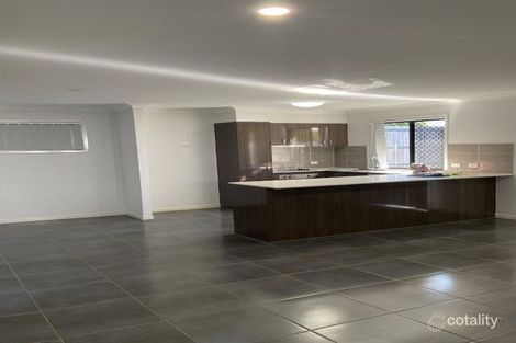 Property photo of 33 Percy Earl Crescent Pimpama QLD 4209