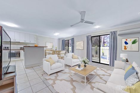 Property photo of 2/22 Banksia Court Cannonvale QLD 4802