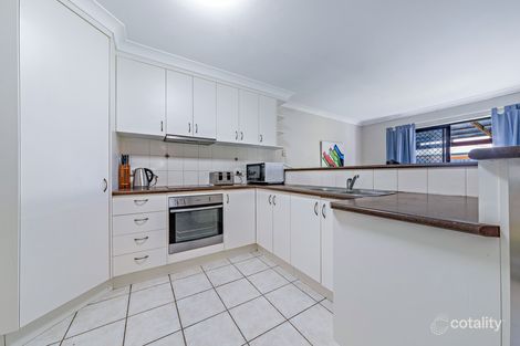 Property photo of 2/22 Banksia Court Cannonvale QLD 4802