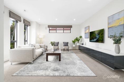 Property photo of 34 Helen Leonard Crescent Forde ACT 2914