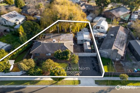 5 Circle Dr N, Cranbourne, VIC 3977