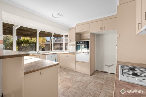 Property photo of 5 Circle Drive North Cranbourne VIC 3977