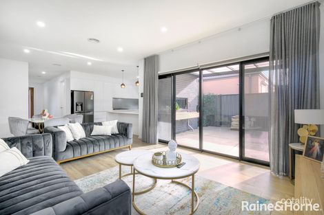 Property photo of 12 Bolwarra Street Craigieburn VIC 3064