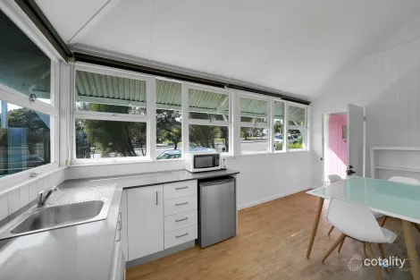 Property photo of 211 Annerley Road Annerley QLD 4103