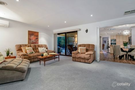 Property photo of 8 Armiston Grove Altona Meadows VIC 3028