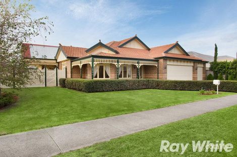 16 Mackellar St, Pakenham, VIC 3810