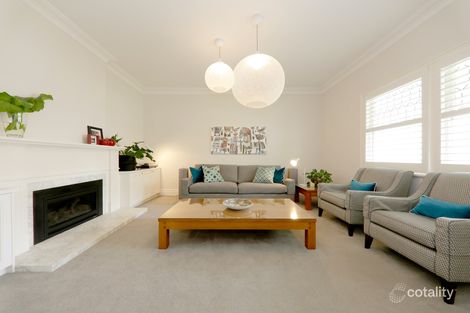 Property photo of 2 Smythe Avenue Mont Albert VIC 3127