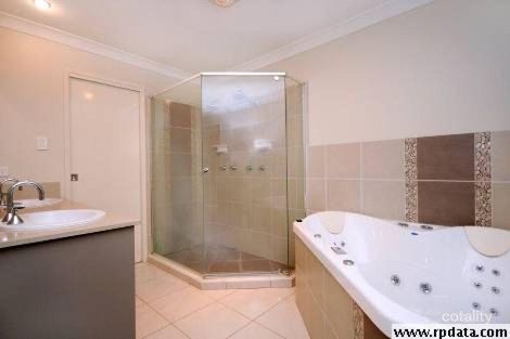 Property photo of 34 Pelican Drive Rangeville QLD 4350