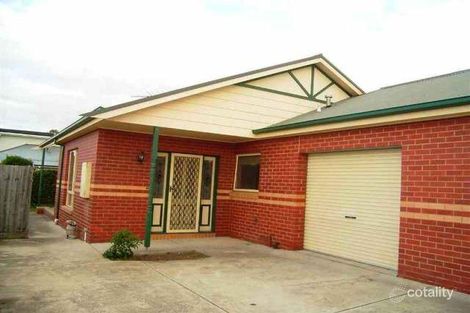 2/4 Bowlers Ave, Geelong West, VIC 3218