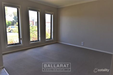Property photo of 8 Duchess Drive Winter Valley VIC 3358