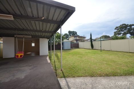 Property photo of 8 Kisdon Crescent Prospect NSW 2148