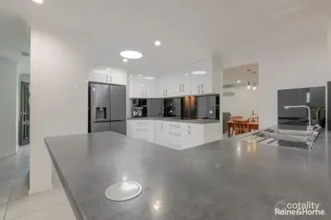 Property photo of 5 Bottletree Terrace Mount Larcom QLD 4695