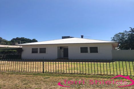 8 Orchard St, Ravenswood, NSW 2824