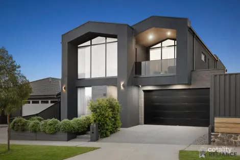 Property photo of 18 Lunar Drive Greenvale VIC 3059
