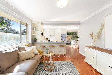 2 Stanley Ave, Farmborough Heights, NSW 2526