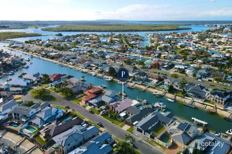 Property photo of 39 Seaspray Street Paradise Point QLD 4216
