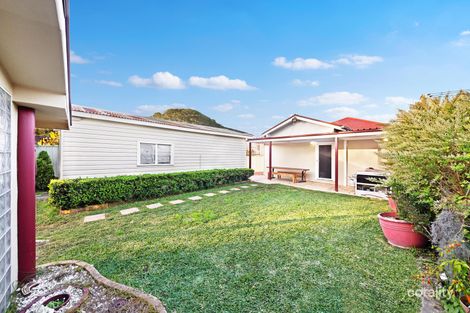 Property photo of 35 Barrenjoey Road Ettalong Beach NSW 2257