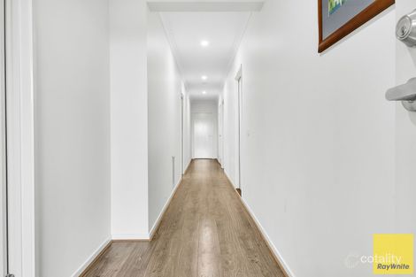 Property photo of 32 Lagoon Drive Aintree VIC 3336