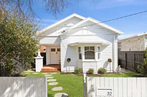 32 Grey St, East Geelong, VIC 3219