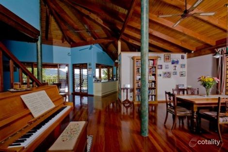 2b Trundle Tce, Whitfield, QLD 4870