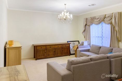 Property photo of 17 Ellesmere Terrace Strathdale VIC 3550