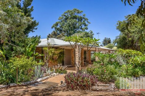 90 Birdwood Dr, Woodridge, WA 6041
