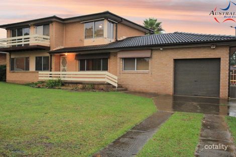 Property photo of 6 Mortimer Lewis Grove St Clair NSW 2759