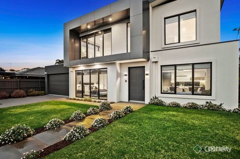 Property photo of 2 Ti-Tree Grove Mornington VIC 3931