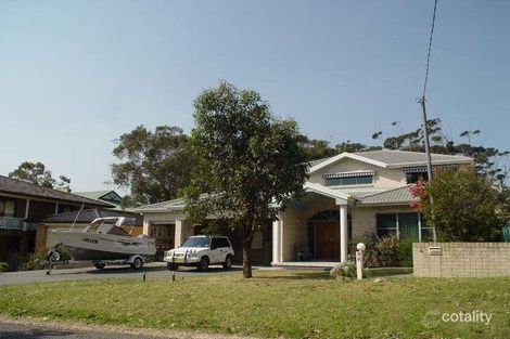 Property photo of 4 Gemalla Street Hawks Nest NSW 2324