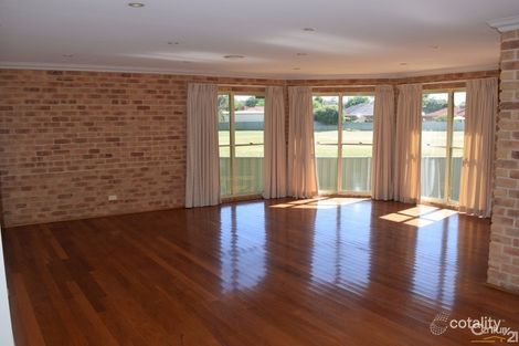 Property photo of 8 Arana Place Parkes NSW 2870