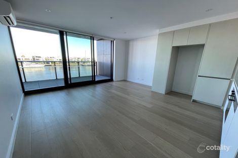 Property photo of 207/915-941 Collins Street Docklands VIC 3008