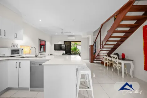 Property photo of 20/21-29 Giffin Road White Rock QLD 4868