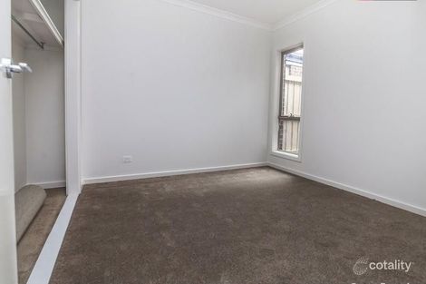 Property photo of 37 Highfield Drive Mickleham VIC 3064