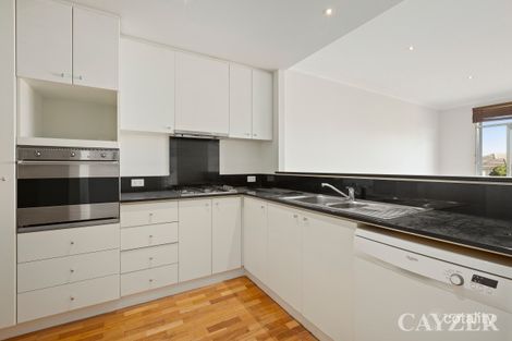 202/10 Princes St, Port Melbourne, VIC 3207