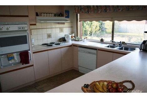 Property photo of 95 Browning Street Kangaroo Flat VIC 3555