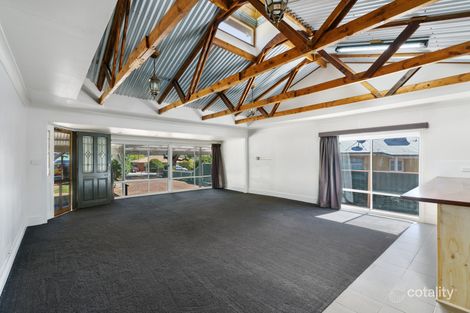 Property photo of 17 Burges Lane Broadford VIC 3658